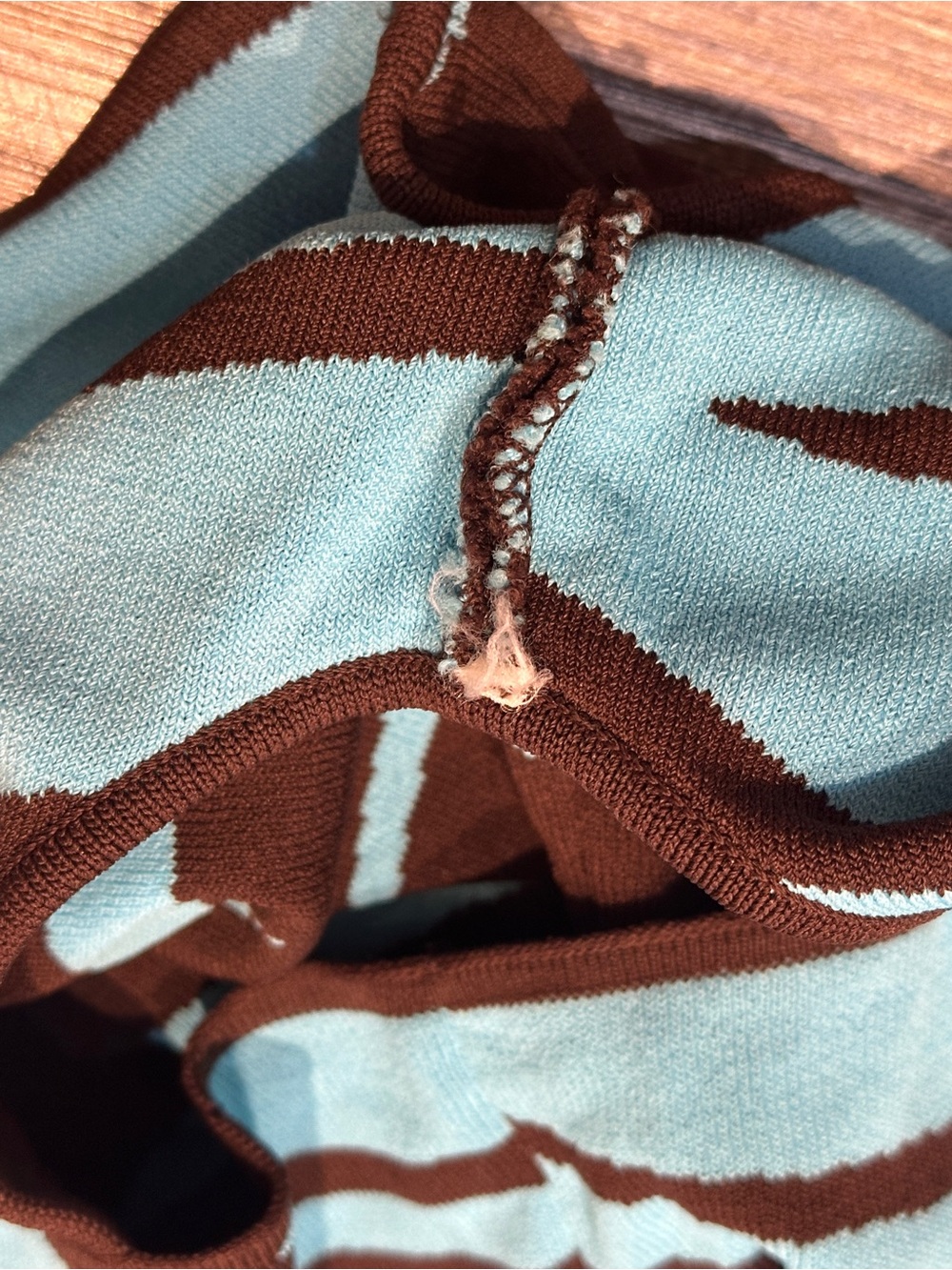 Venini Petite Blue and Brown Y2K Off Shoulder Top Blouse Asymmetrical Size PP - Picture 11 of 11
